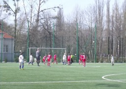 Mecz piłki nożnej ligi okręgowej orlików Zdrój OSiR Ciechocinek - UKS Jedynka Aleksandrów Kuj.