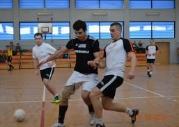 VIII runda Ciechocińskiej Amatorskiej Ligi Futsalu 2013/14