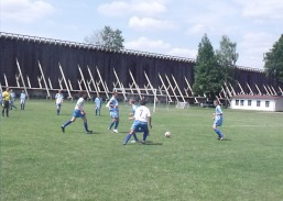Mecz piłki nożnej ligi okręgowej młodzików Zdrój OSiR Ciechocinek - Wzgórze Raciążek