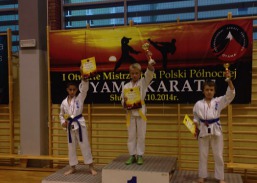 Srebrny medal Damiana Deręgowskiego w Otwartych Mistrzostwach Polski Północnej w Oyama Karate