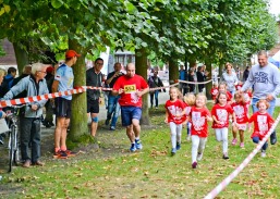 Biegi Młodzieżowe organizowane przez OSiR były preludium do VII Półmaratonu Uzdrowisko Ciechocinek