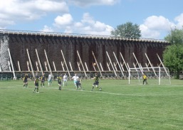 Mecz piłki nożnej ligi okręgowej juniorów młodszych CKS Zdrój - Kujawiak Kowal